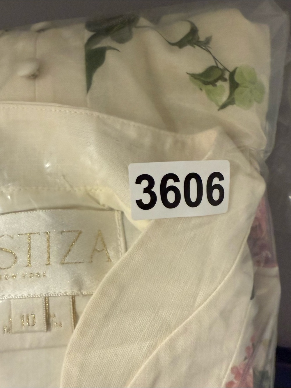 Mestiza Floral Dress - Picture 6 of 6